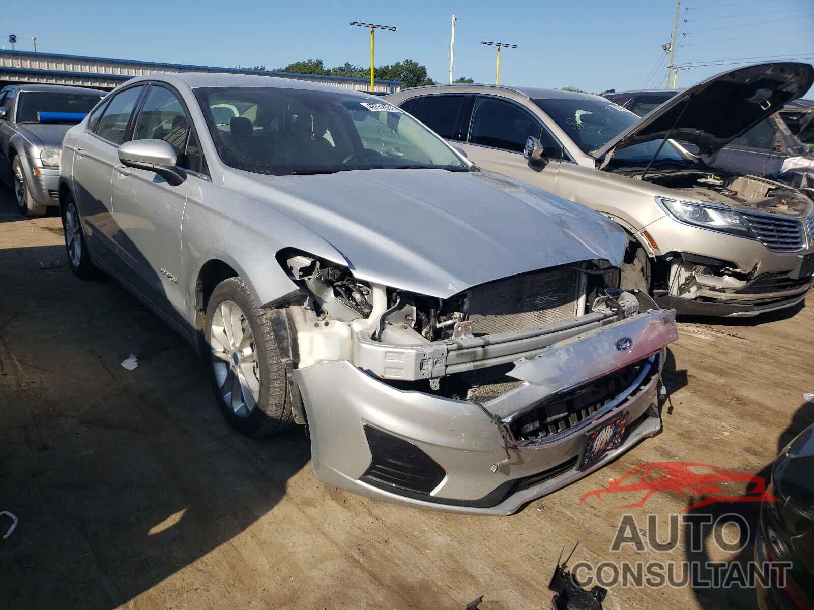 FORD FUSION 2019 - 3FA6P0LU3KR256615