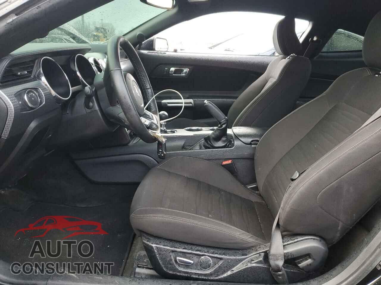 FORD MUSTANG 2017 - 1FA6P8CF8H5328064