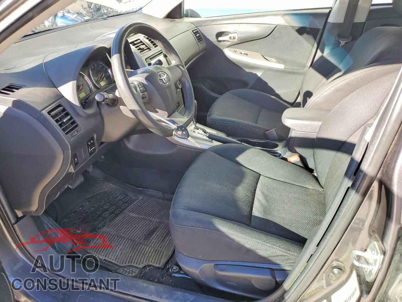 TOYOTA COROLLA 2013 - 5YFBU4EE2DP096380