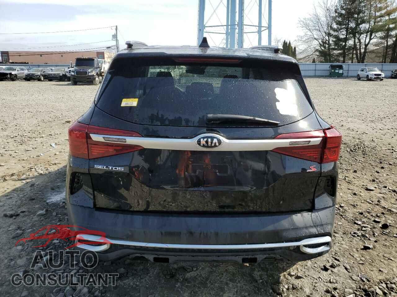 KIA SELTOS 2021 - KNDEUCAA8M7101609