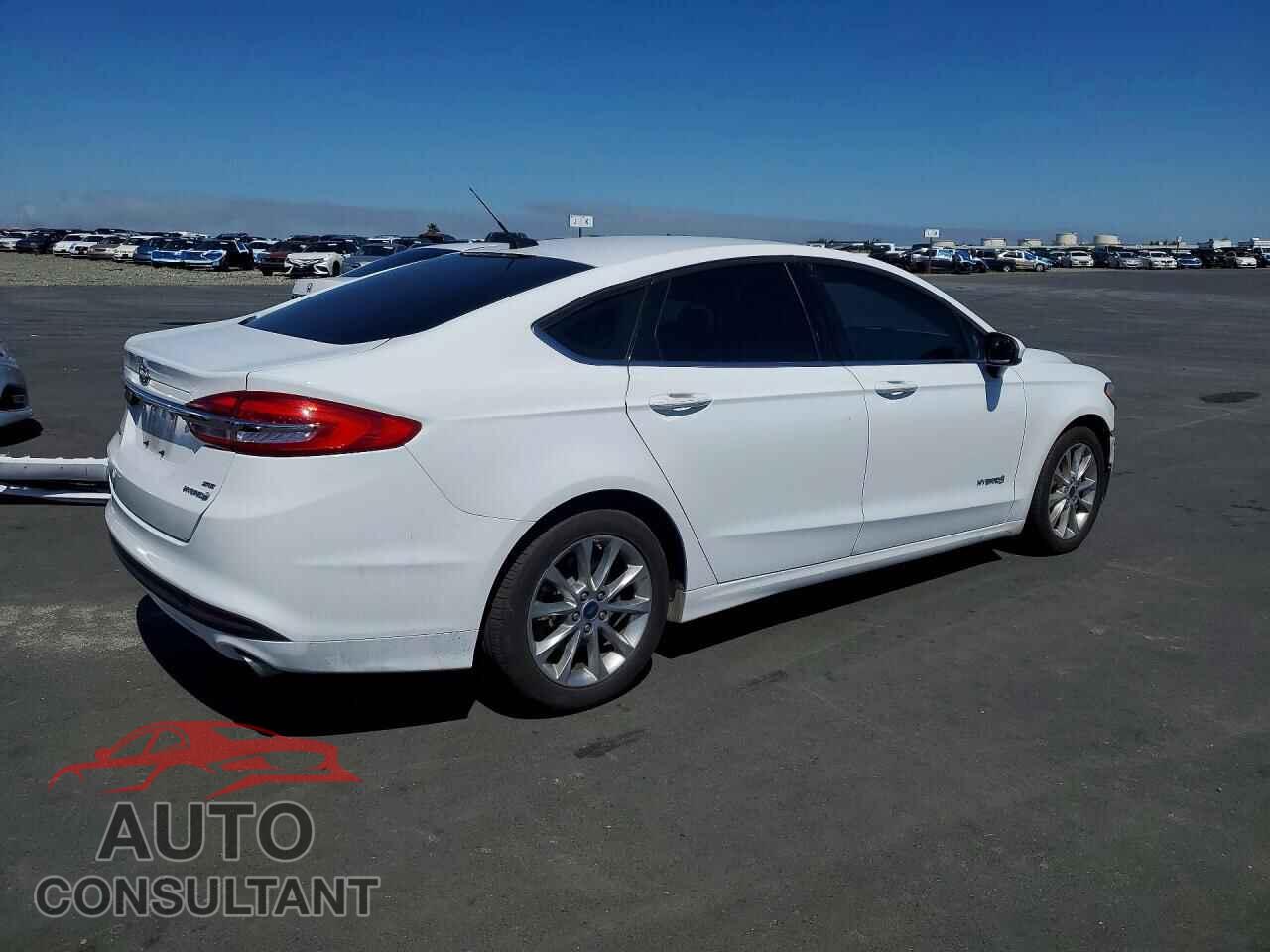 FORD FUSION 2017 - 3FA6P0LU5HR314457