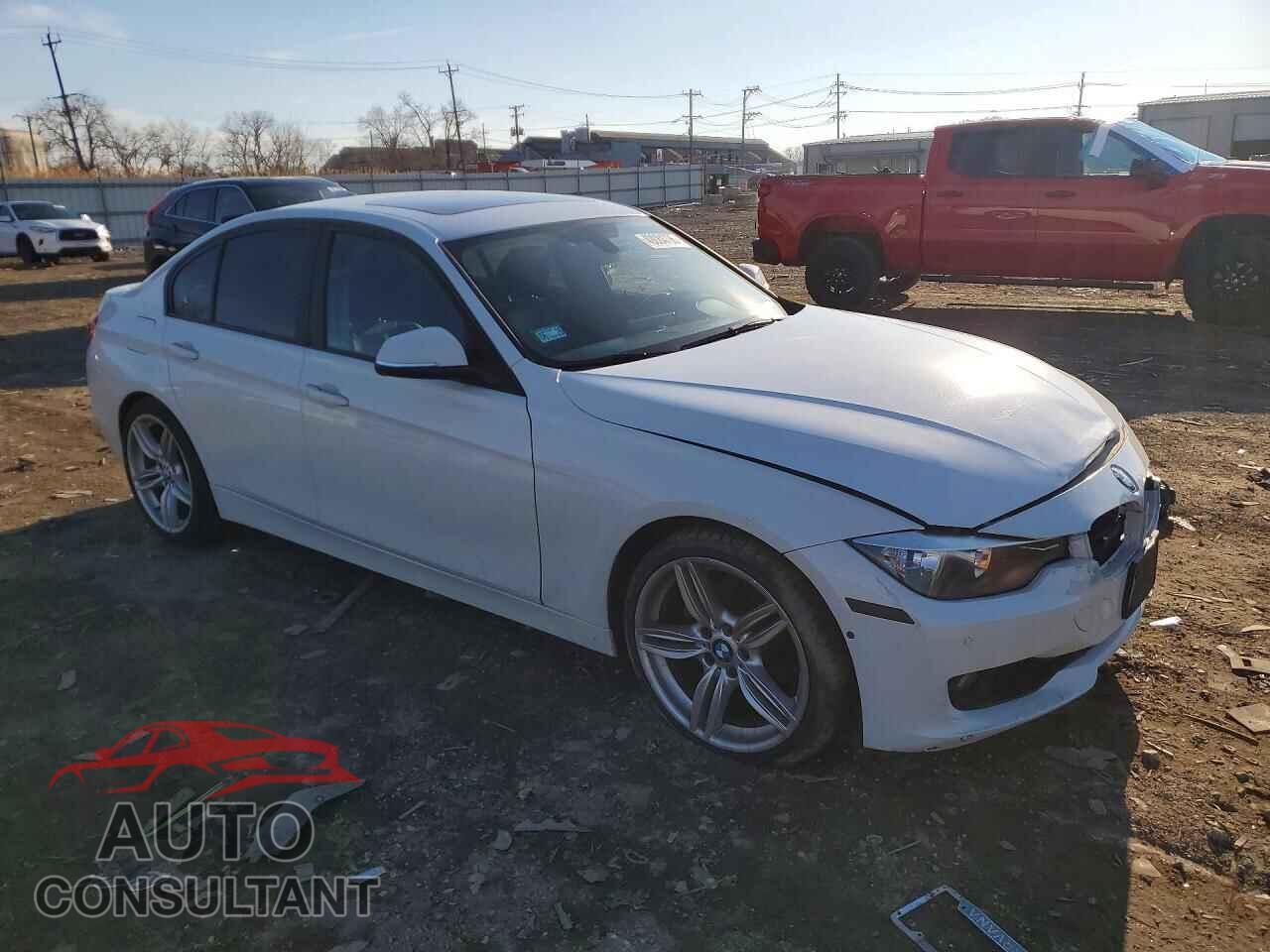 BMW 3 SERIES 2013 - WBA3A5G51DNP24388