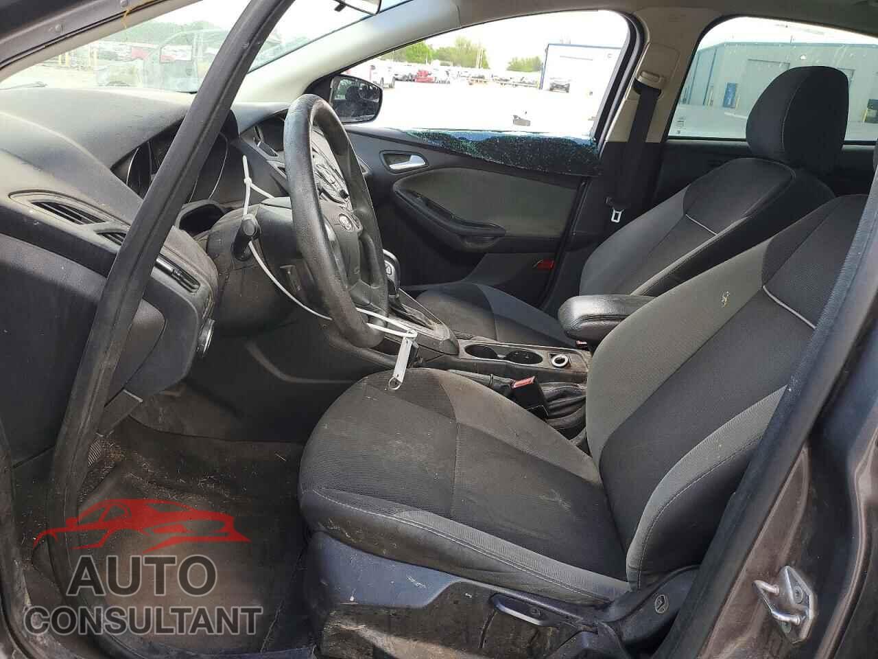 FORD FOCUS 2014 - 1FADP3F27EL425489