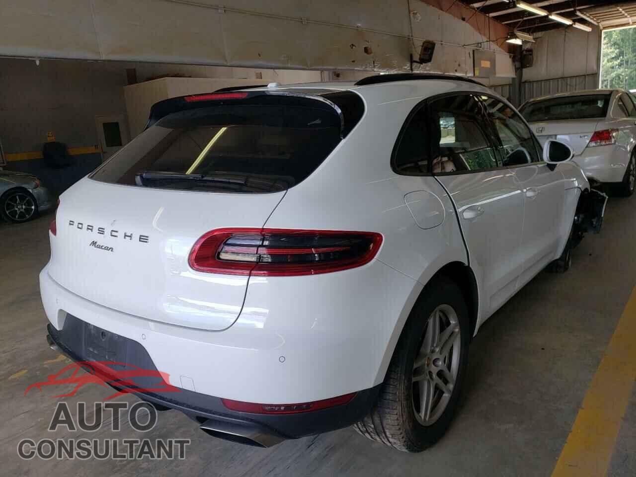PORSCHE MACAN 2018 - WP1AA2A50JLB17745