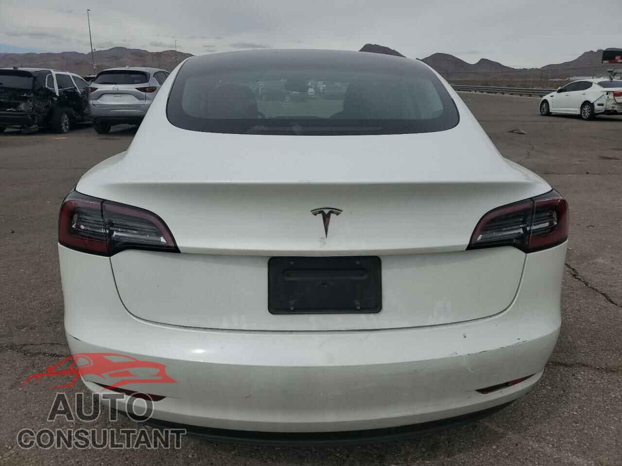 TESLA MODEL 3 2023 - 5YJ3E1EA5PF413923