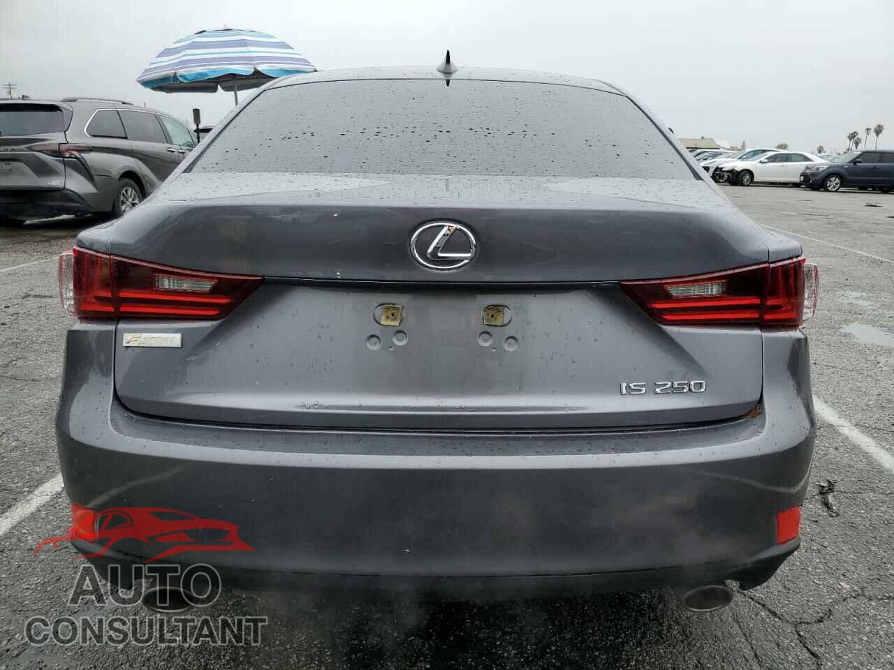 LEXUS IS 2014 - JTHBF1D20E5006348
