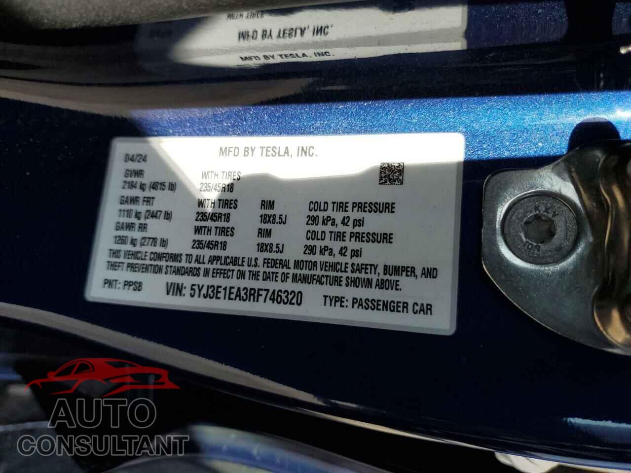 TESLA MODEL 3 2024 - 5YJ3E1EA3RF746320