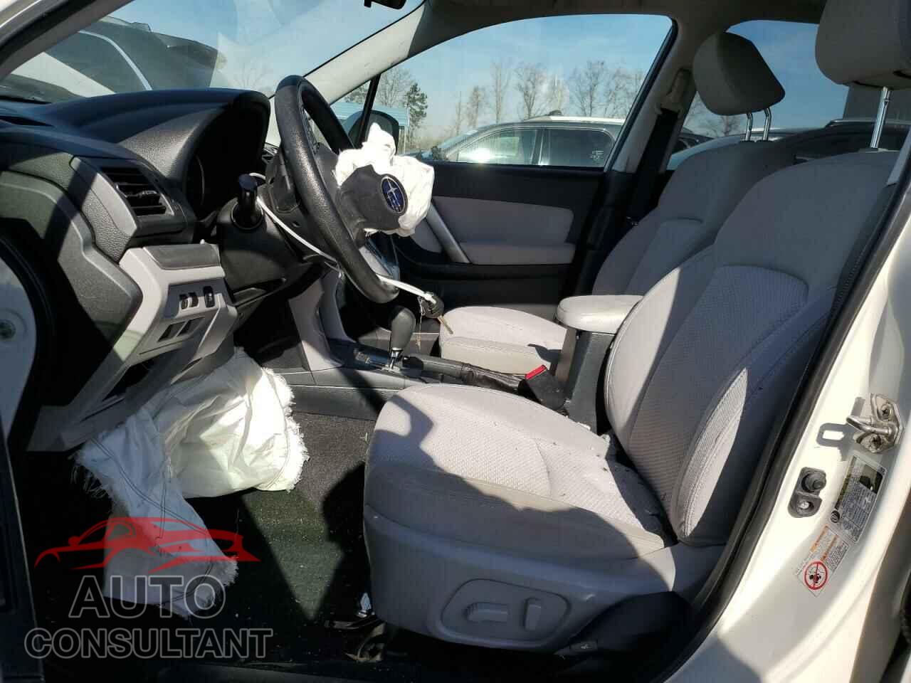 SUBARU FORESTER 2015 - JF2SJADC1FH558564