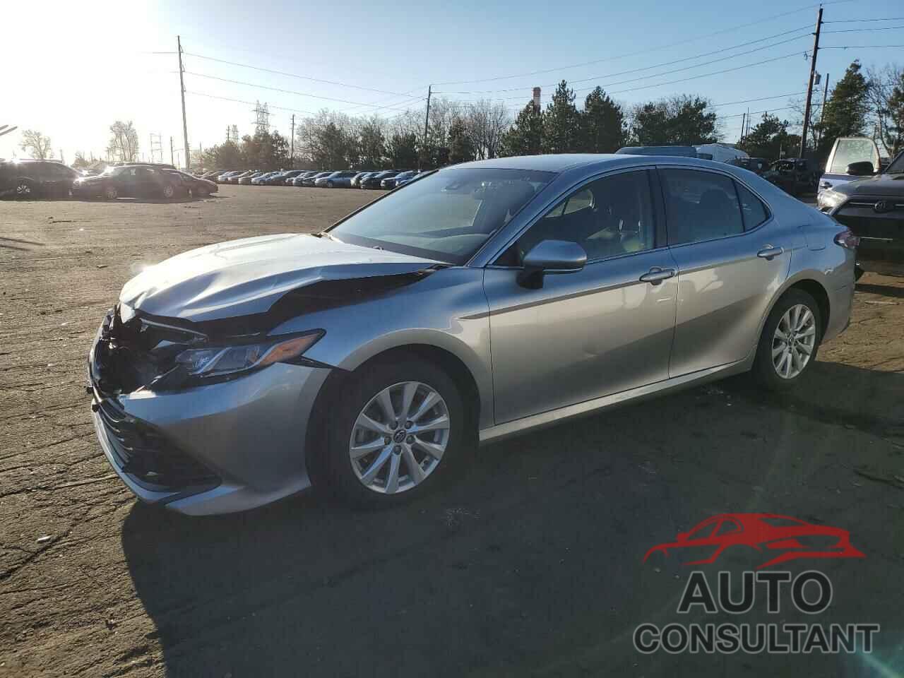 TOYOTA CAMRY 2018 - JTNB11HKXJ3043807