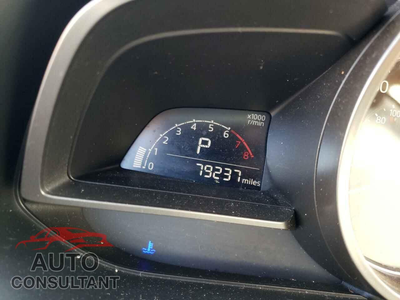 MAZDA 3 2018 - 3MZBN1V38JM247443
