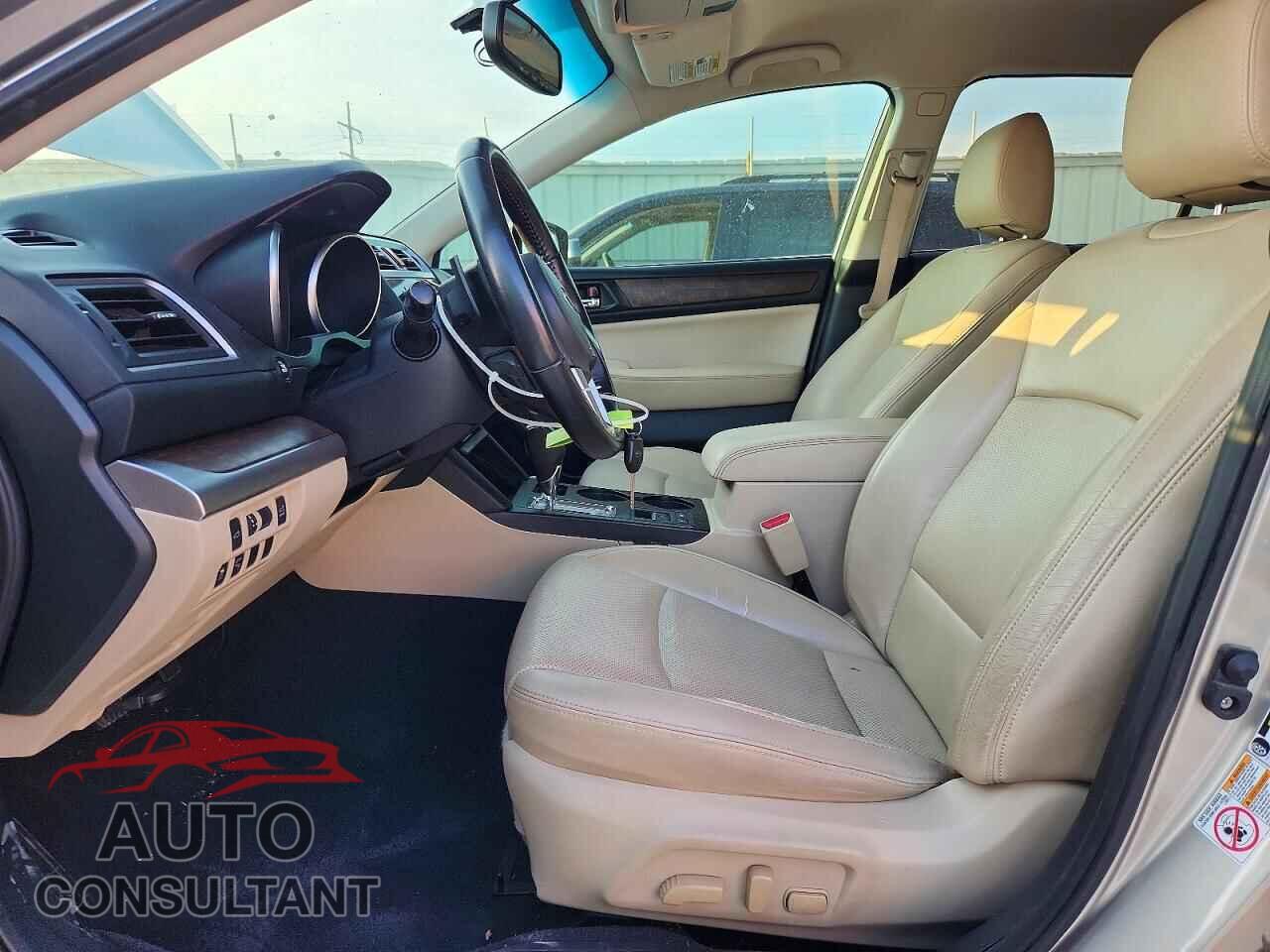SUBARU OUTBACK 2015 - 4S4BSBJC2F3325355
