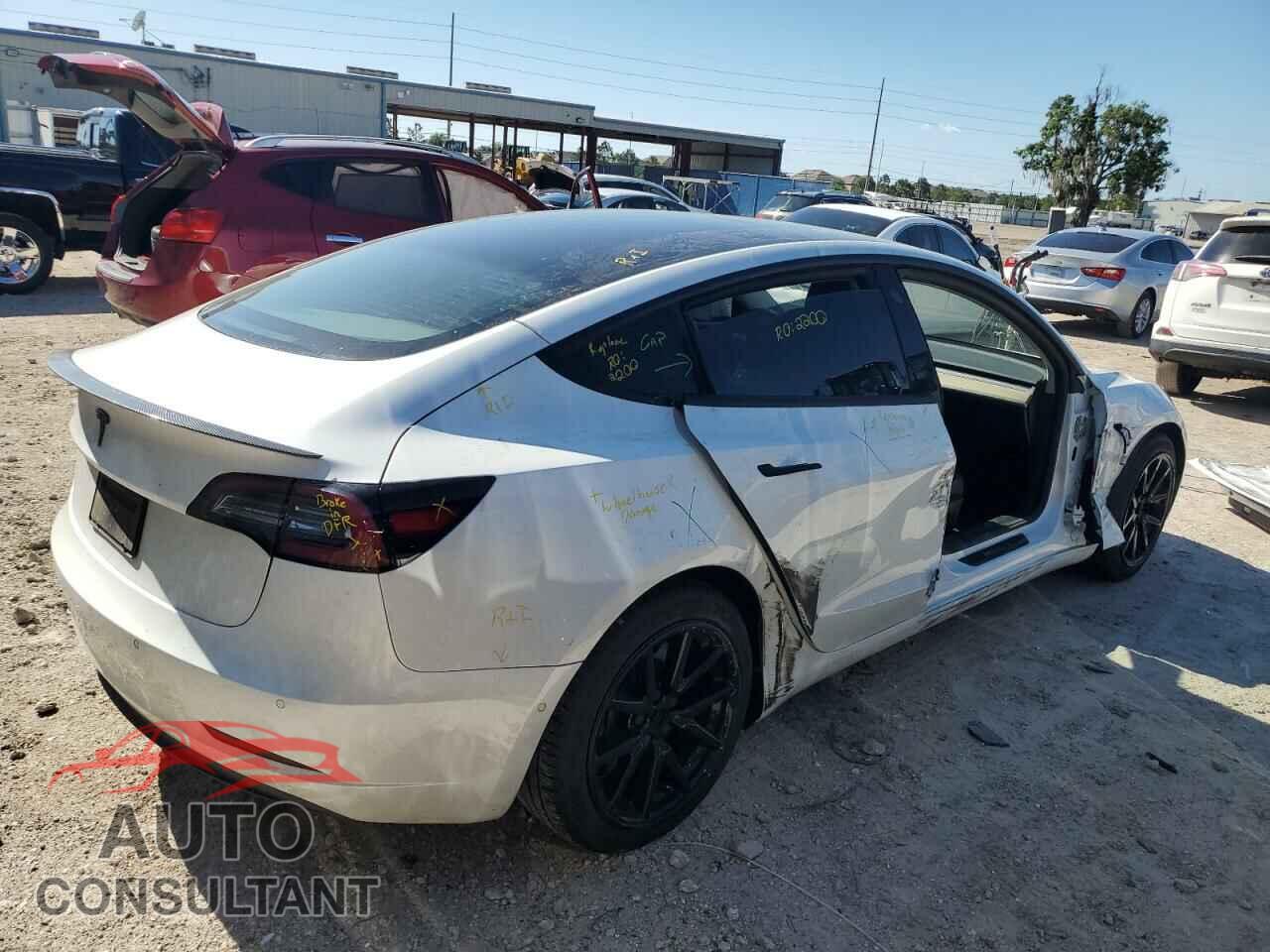TESLA MODEL 3 2021 - 5YJ3E1EA0MF986272