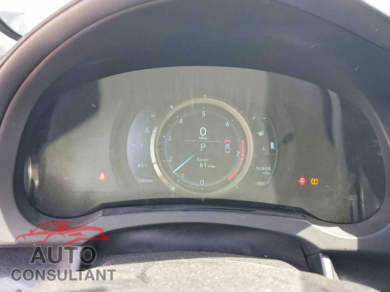 LEXUS IS 2014 - JTHBE1D21E5005986