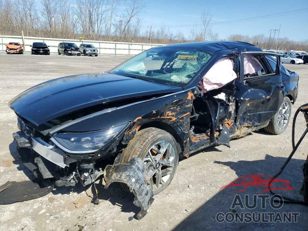 HYUNDAI SONATA 2023 - KMHL64JA8PA318698