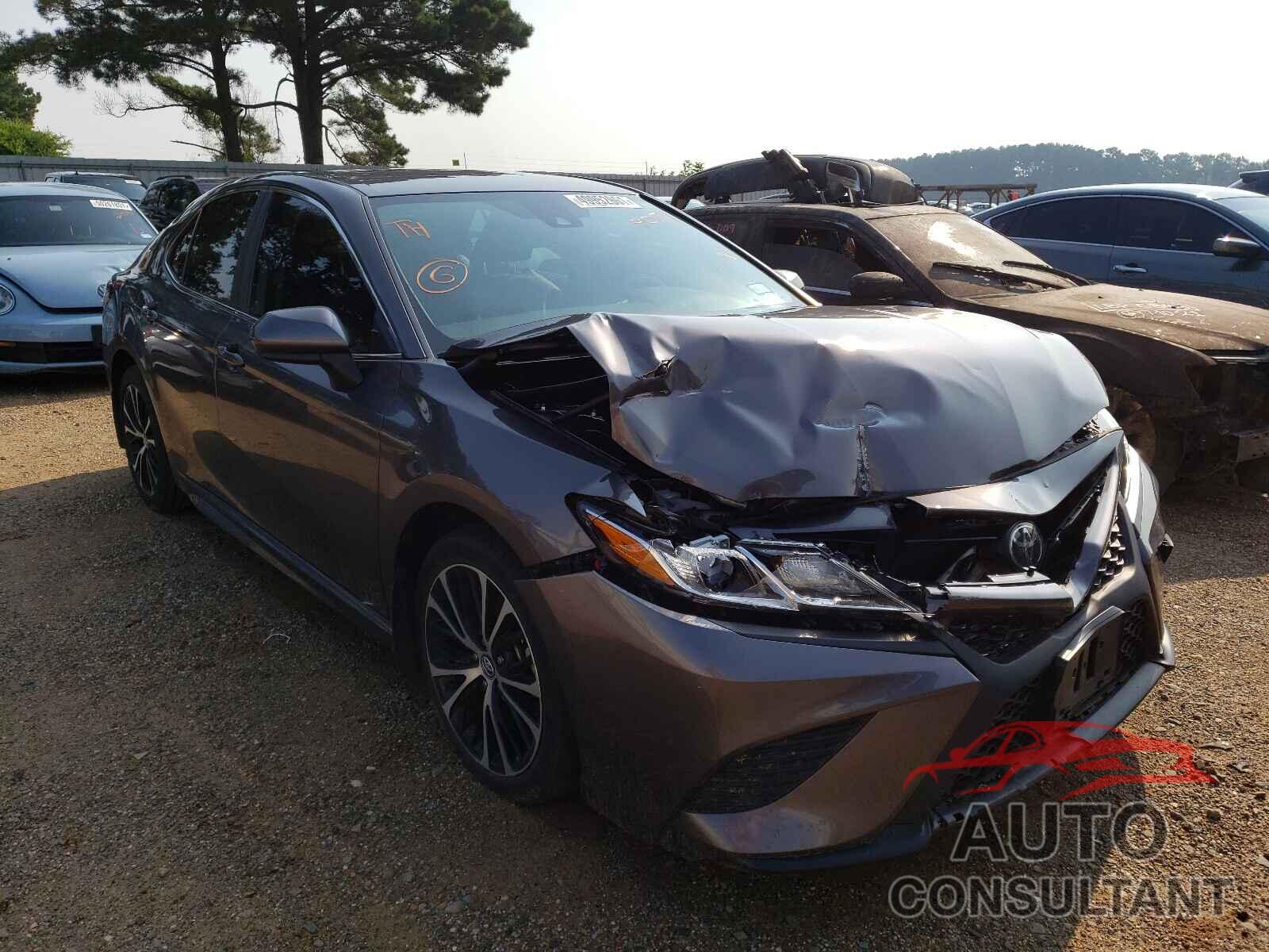 TOYOTA CAMRY 2019 - 4T1B11HK0KU199074