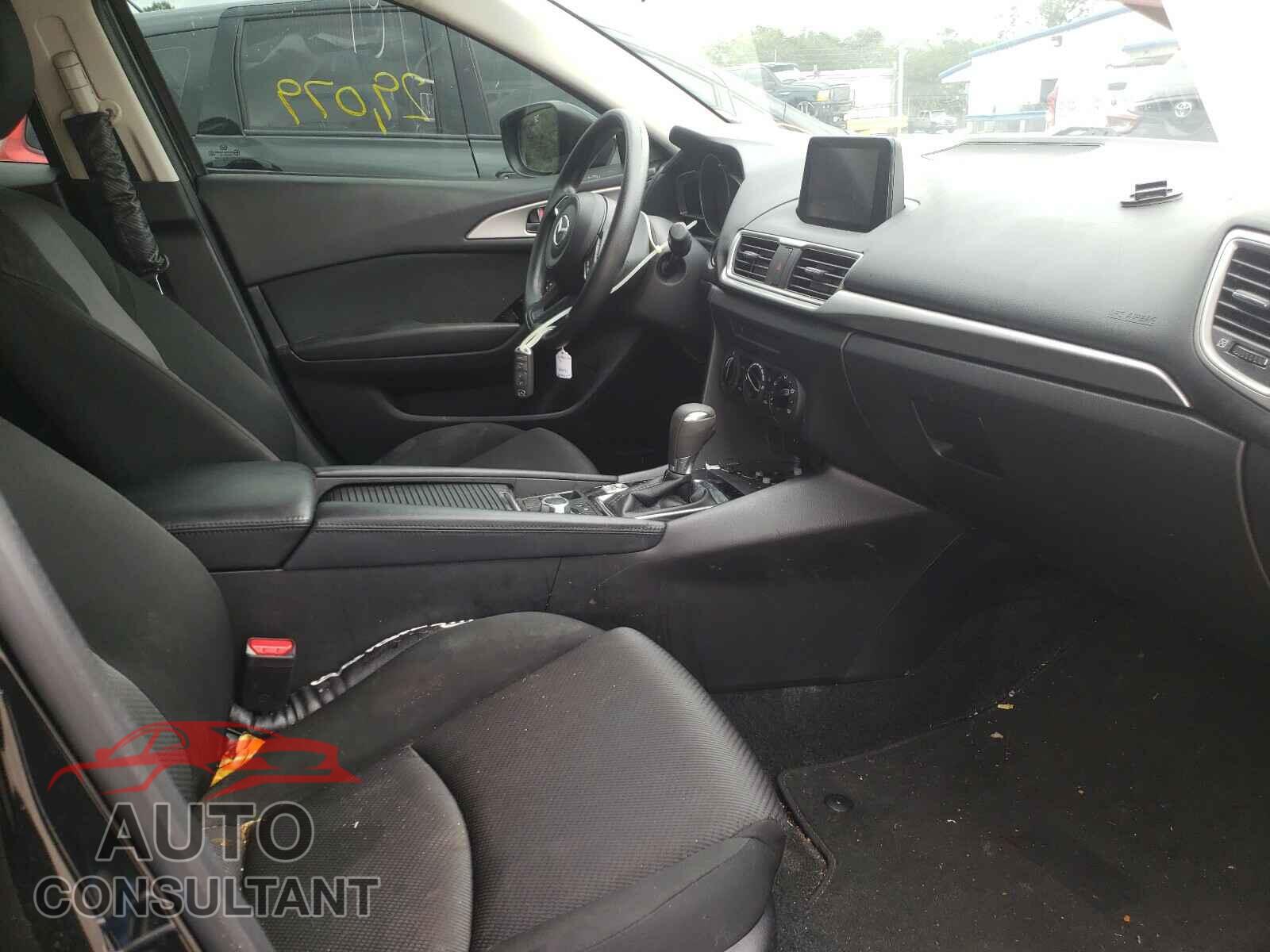 MAZDA 3 2017 - JM1BN1U78H1101106