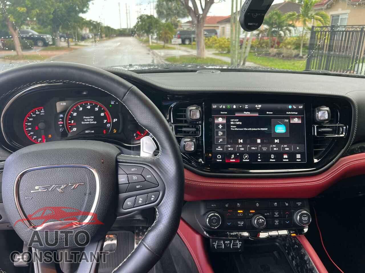 DODGE DURANGO 2023 - 1C4SDJGJ2PC601422