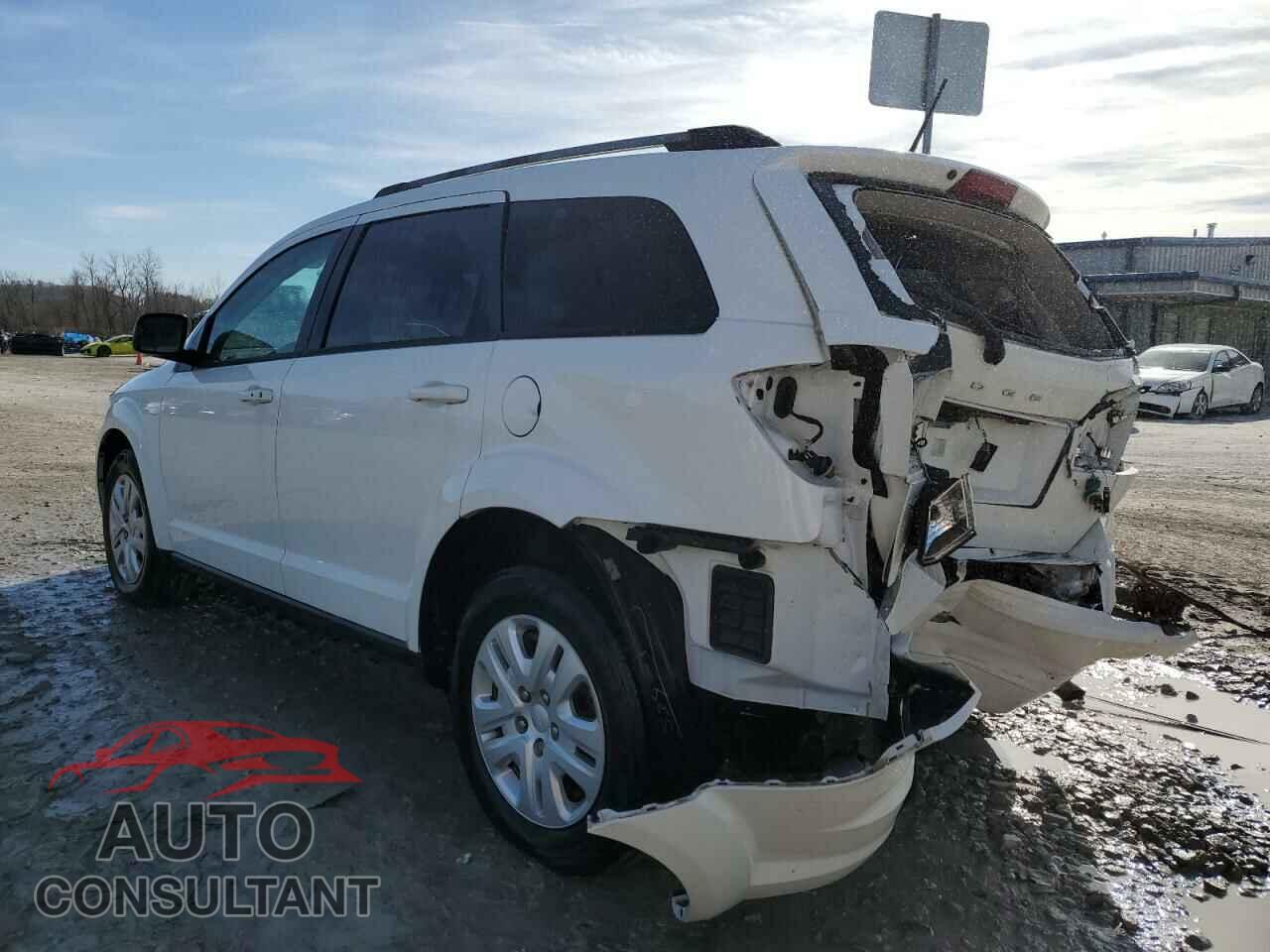 DODGE JOURNEY 2018 - 3C4PDCAB2JT449012