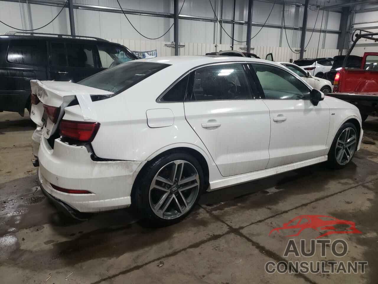 AUDI A3 2018 - WAUJ8GFF9J1069070