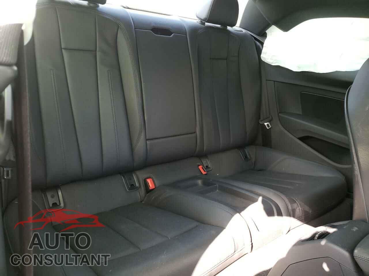 AUDI A5 2018 - WAUPNAF59JA032995