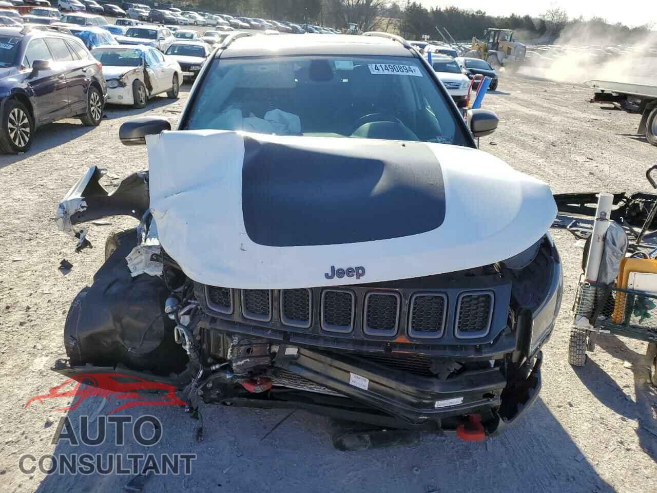 JEEP COMPASS 2019 - 3C4NJDDB0KT759906