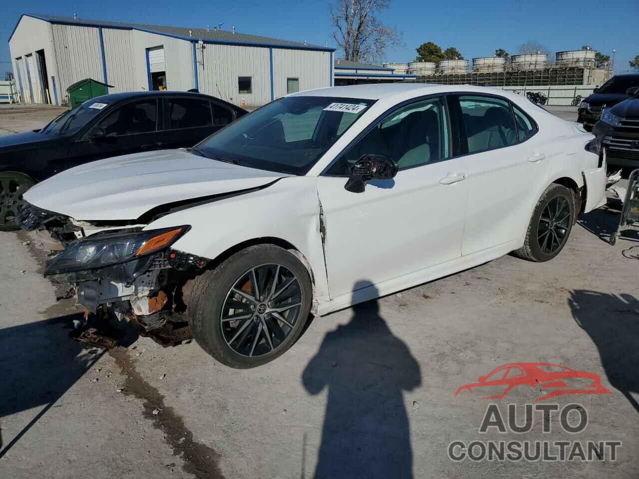TOYOTA CAMRY 2021 - 4T1G11AKXMU516510