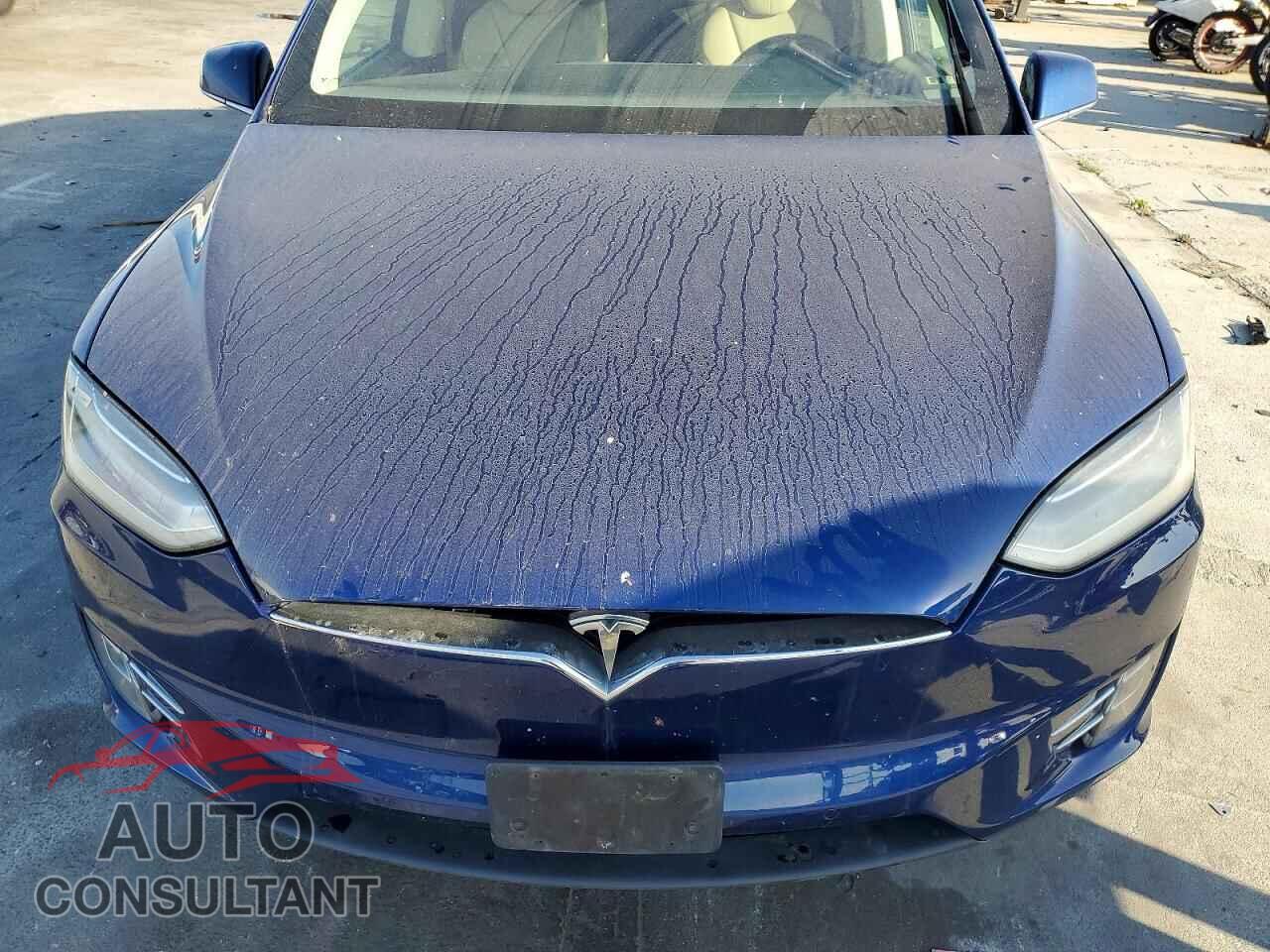 TESLA MODEL X 2016 - 5YJXCBE22GF008026