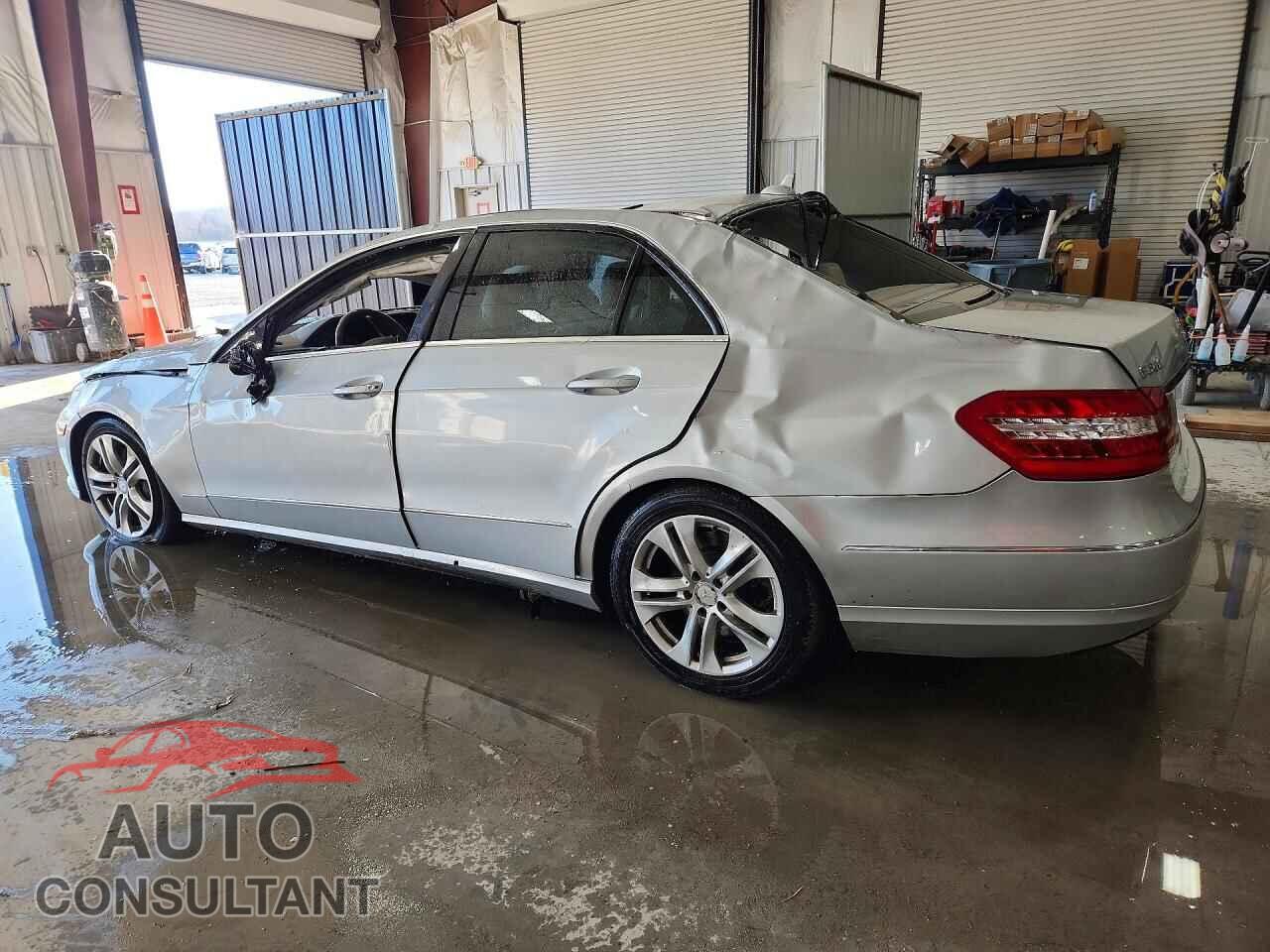 MERCEDES-BENZ E-CLASS 2011 - WDDHF7CB3BA421818