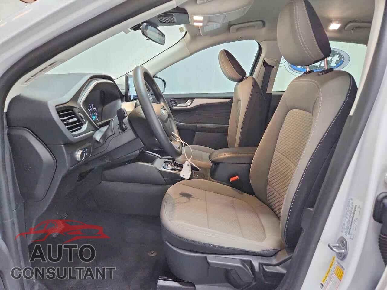 FORD ESCAPE 2021 - 1FMCU9G69MUA76746