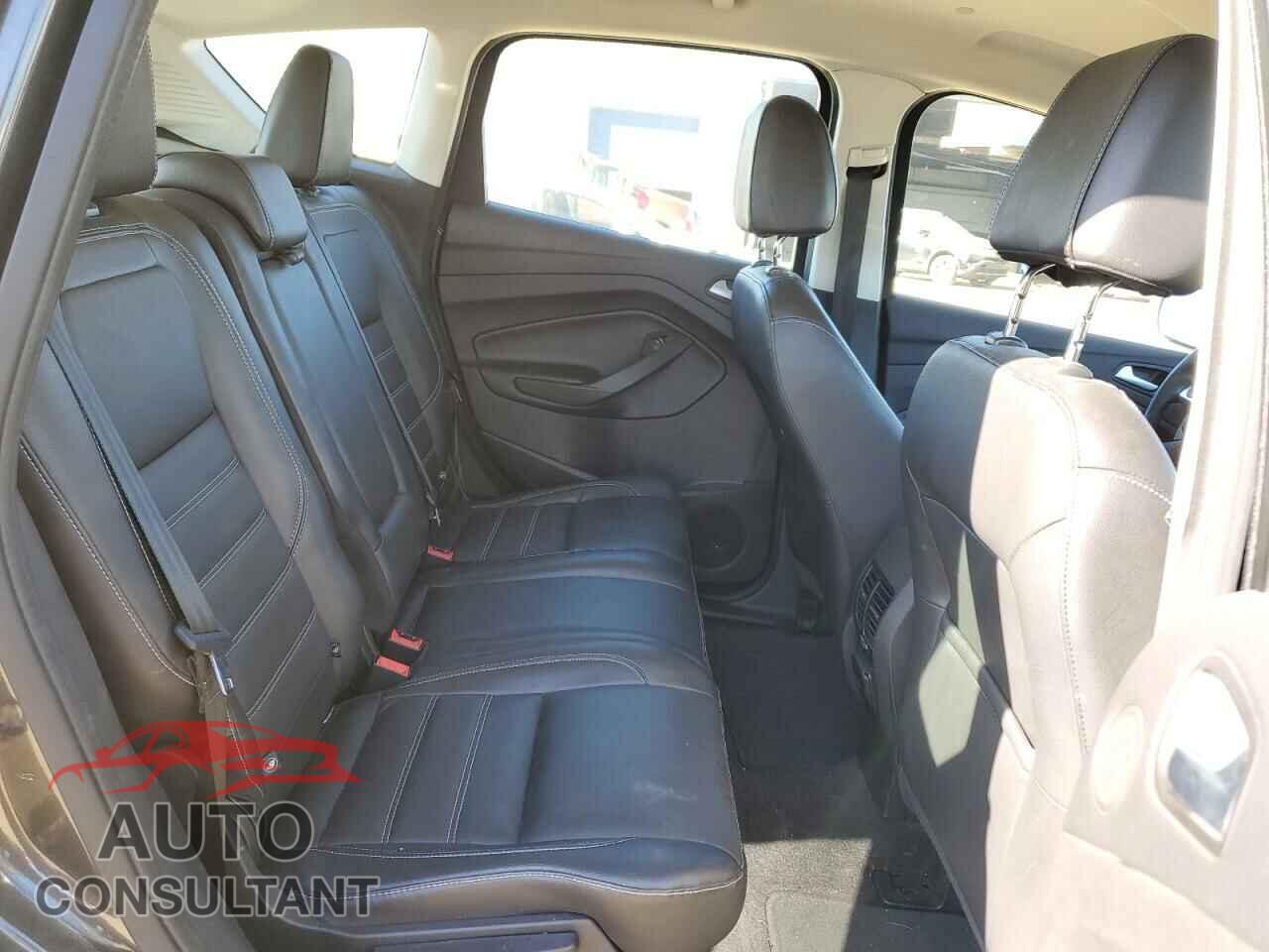 FORD CMAX 2017 - 1FADP5FU0HL103018