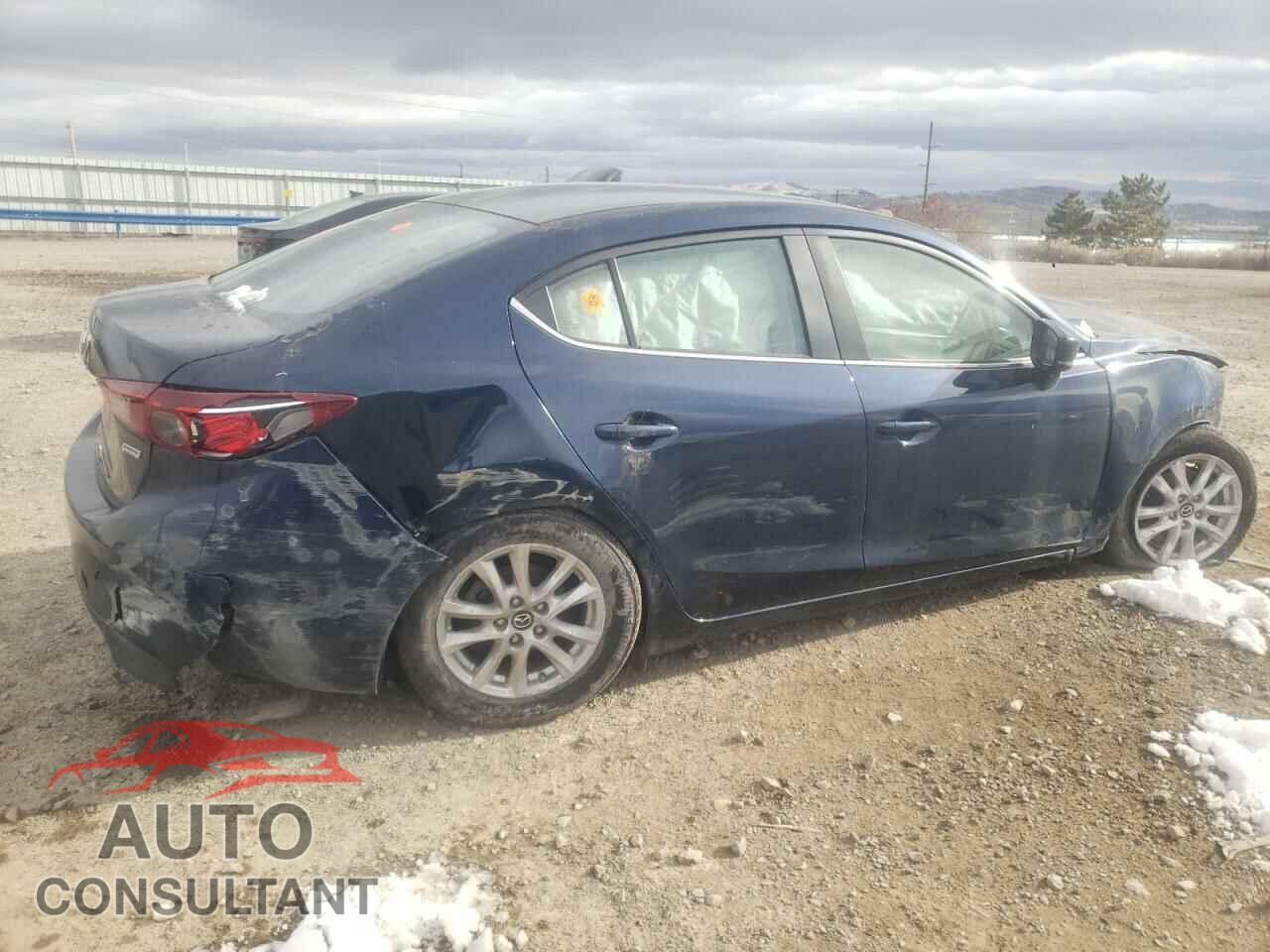 MAZDA 3 2018 - 3MZBN1U73JM216329