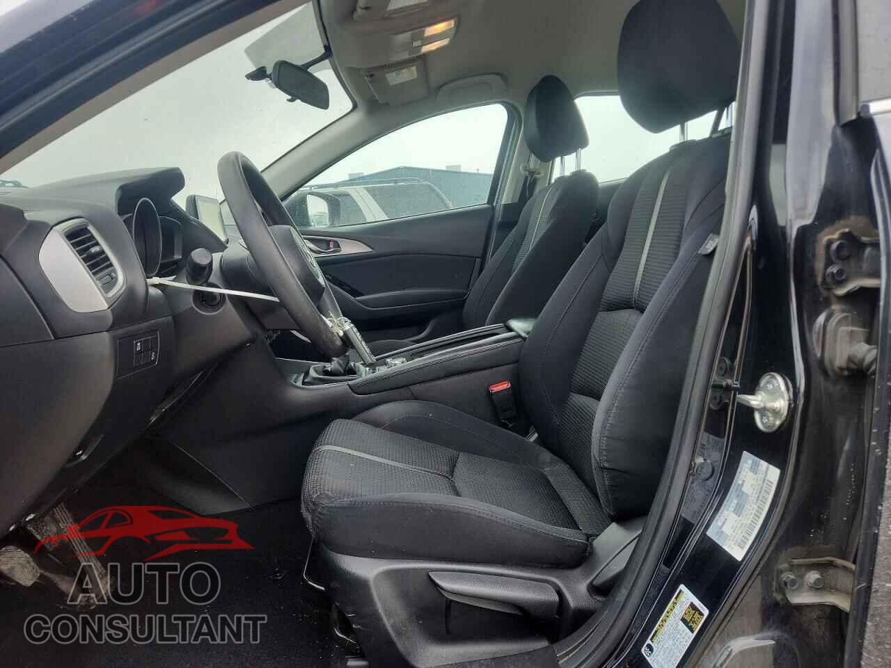 MAZDA 3 2017 - 3MZBN1U71HM153080