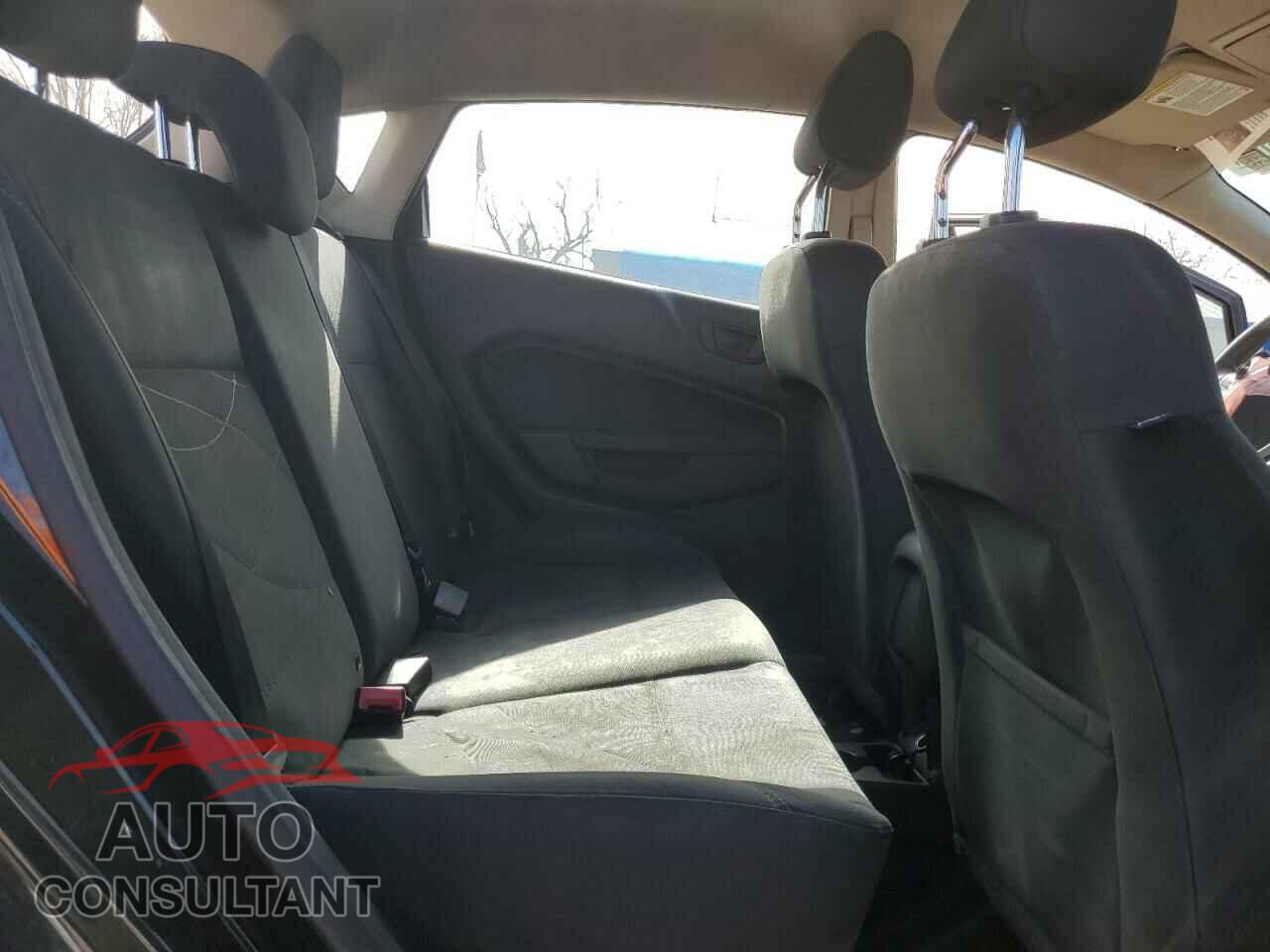 FORD FIESTA 2018 - 3FADP4EJ2JM101731