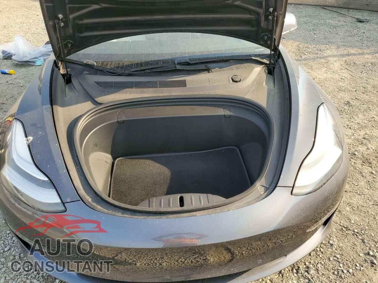 TESLA MODEL 3 2019 - 5YJ3E1EB0KF238370