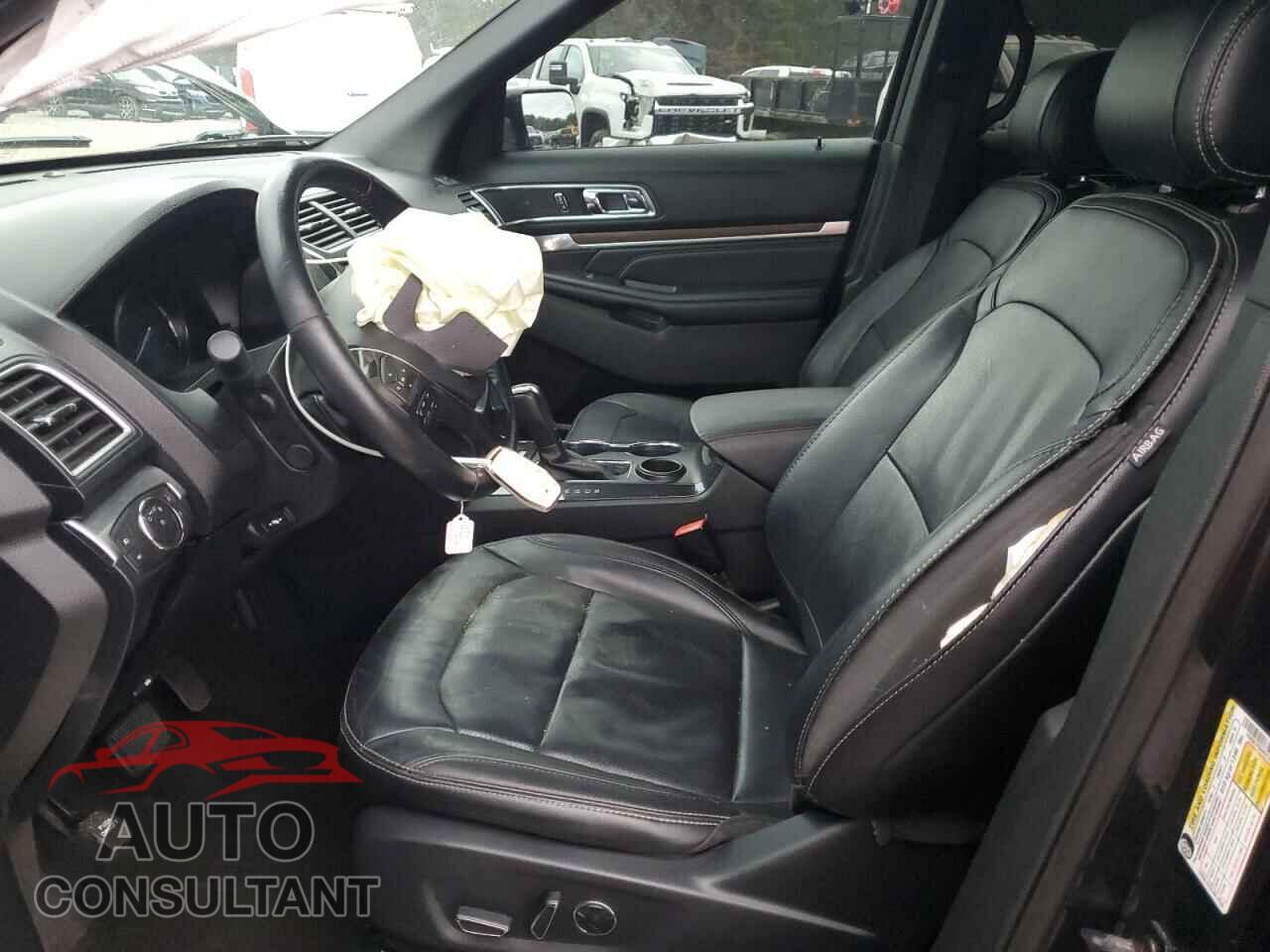 FORD EXPLORER 2017 - 1FM5K7F8XHGC29533