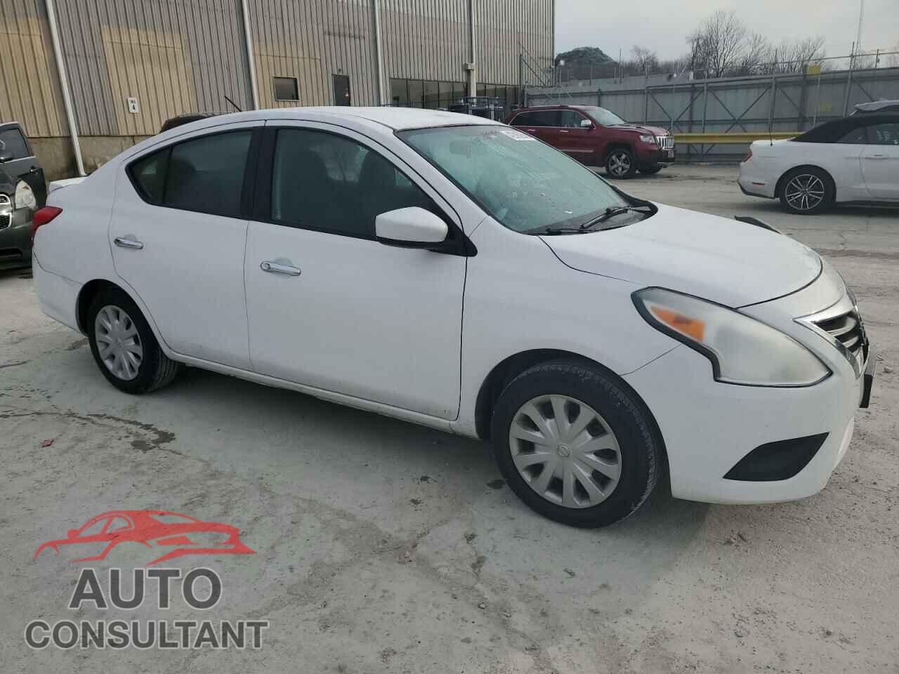 NISSAN VERSA 2017 - 3N1CN7AP5HL879256