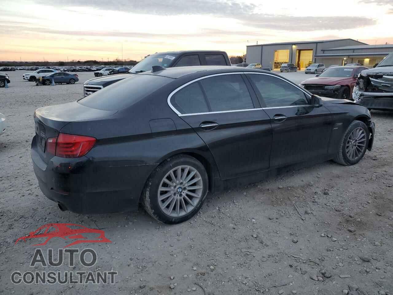 BMW 5 SERIES 2012 - WBAFU7C5XCDU58220