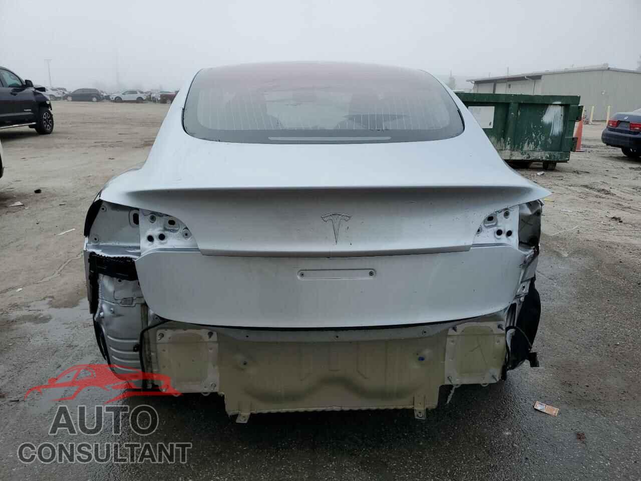TESLA MODEL 3 2018 - 5YJ3E1EA6JF048384