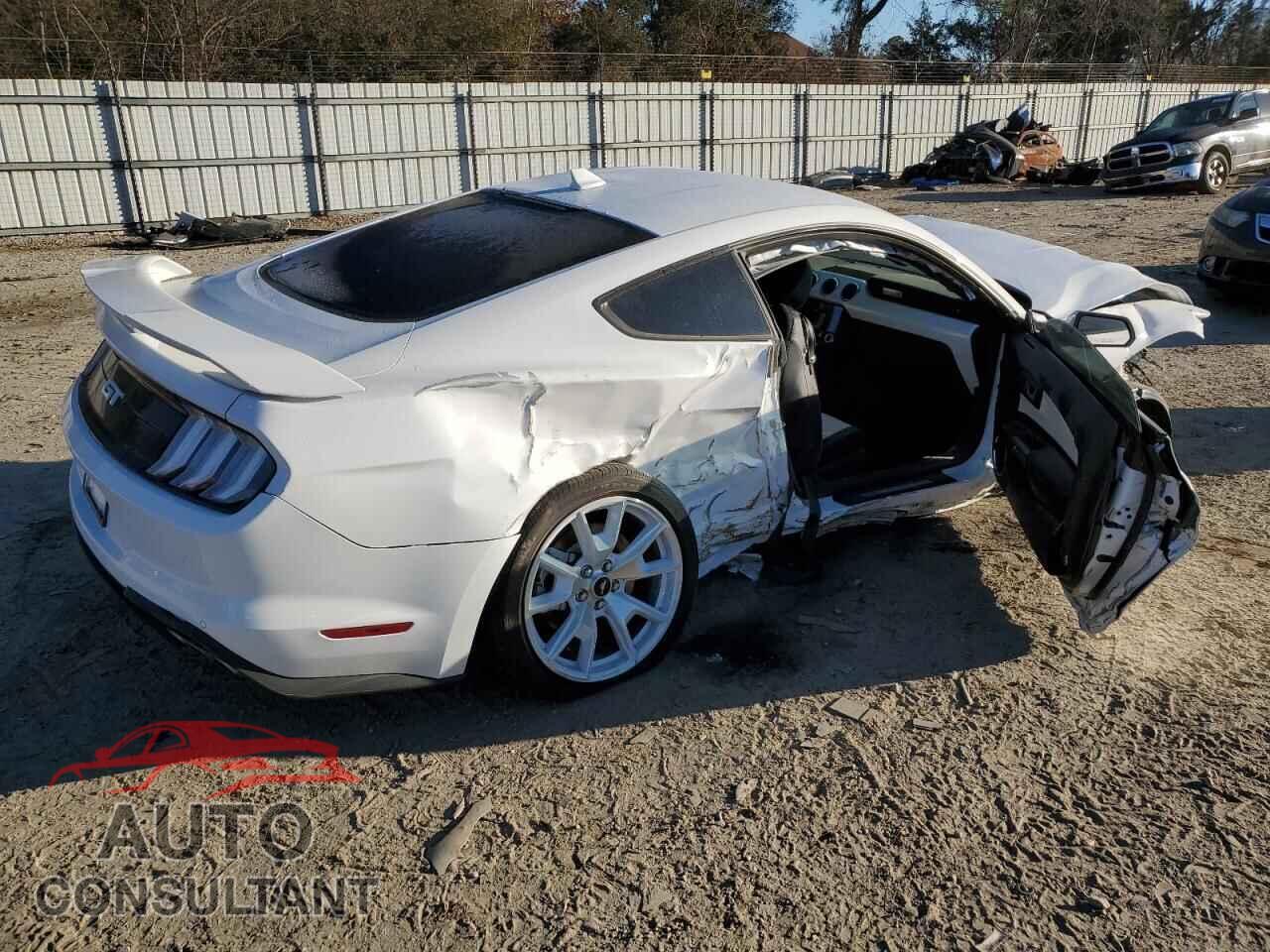 FORD MUSTANG 2022 - 1FA6P8CF2N5127577