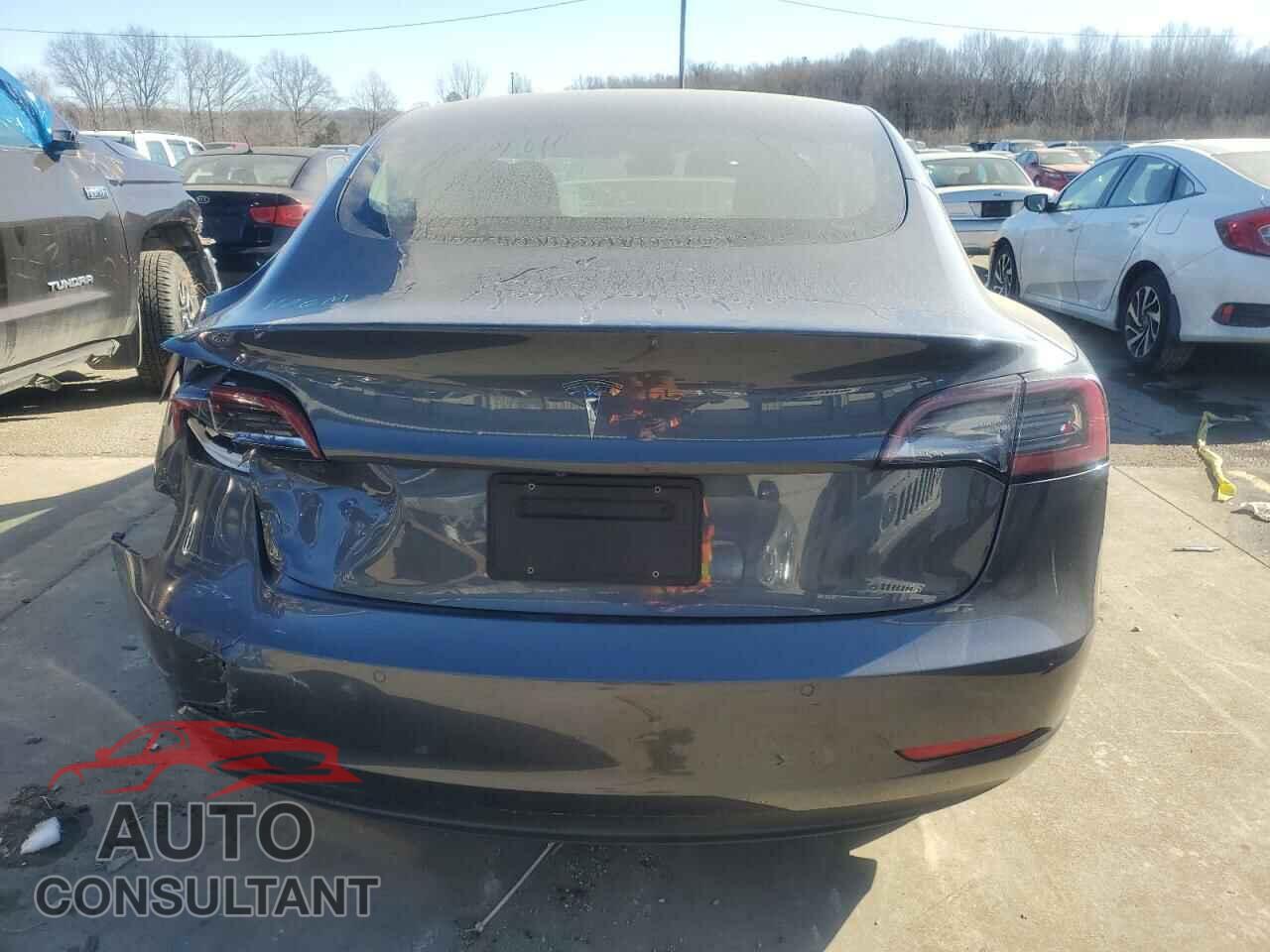 TESLA MODEL 3 2020 - 5YJ3E1EA2LF658205