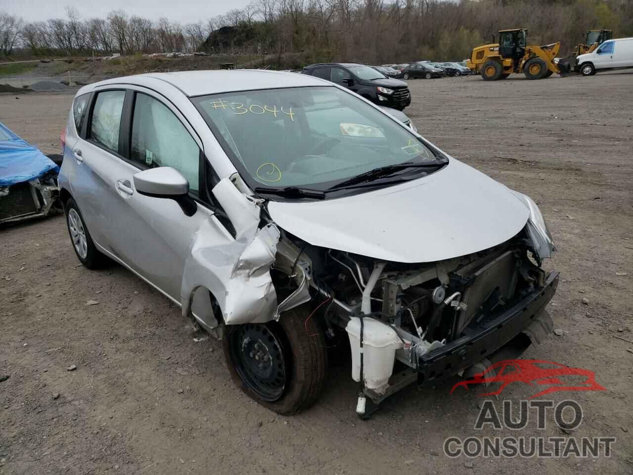 NISSAN VERSA 2018 - 3N1CE2CP4JL353996