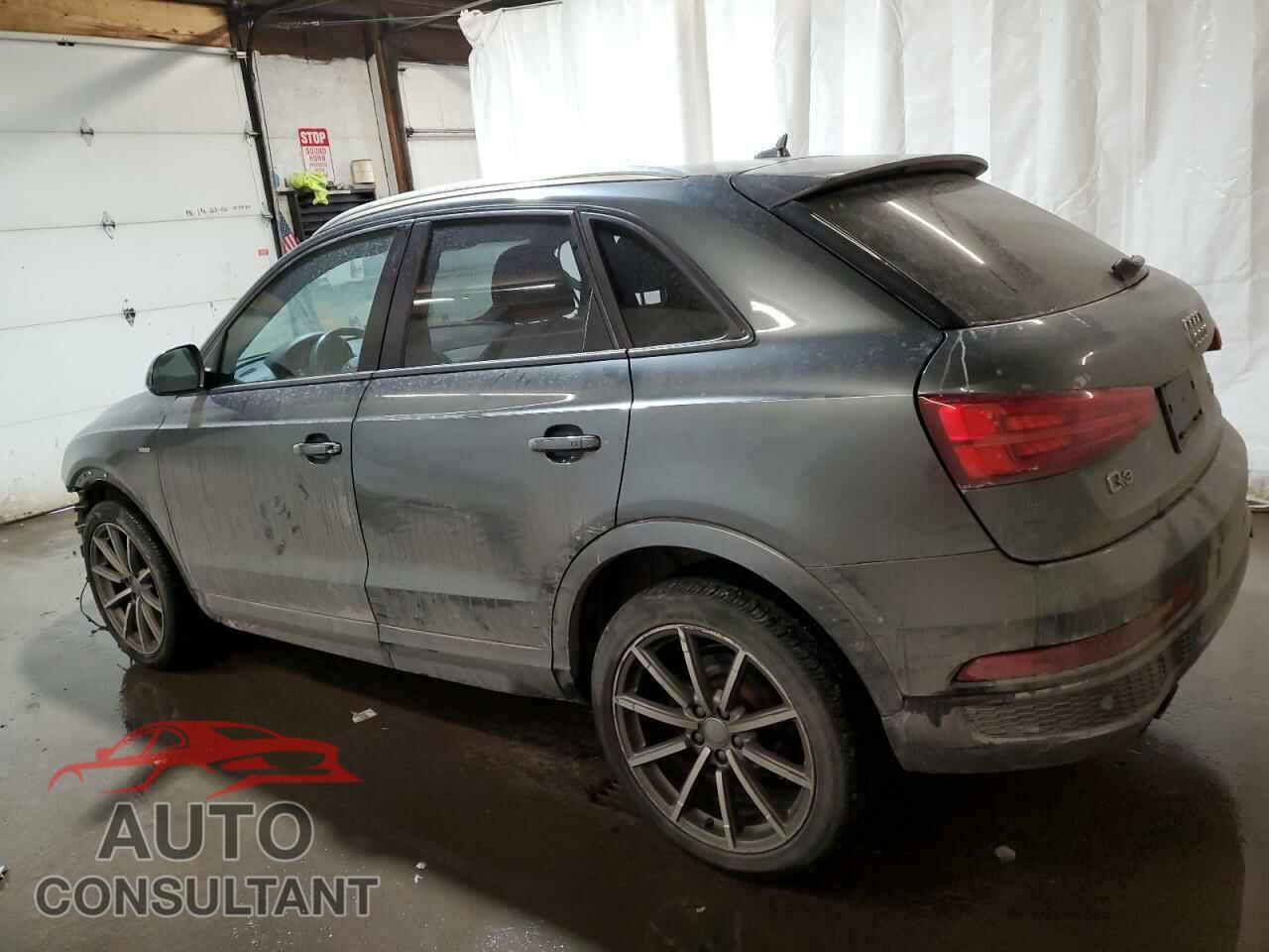 AUDI Q3 2018 - WA1ECCFS8JR033522