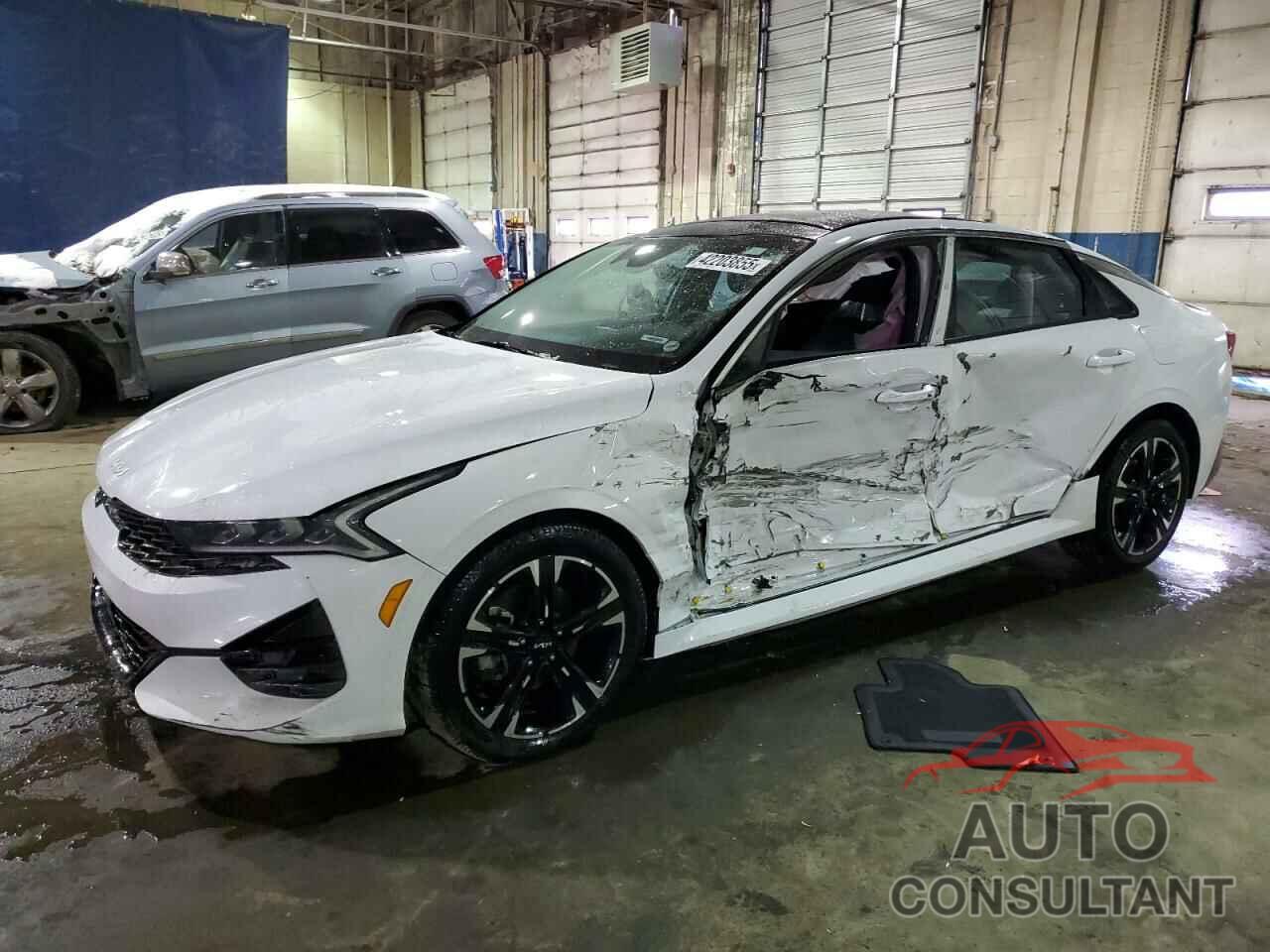KIA K5 2022 - 5XXG64J29NG110992