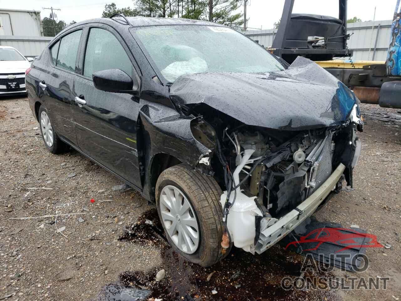 NISSAN VERSA 2017 - 3N1CN7APXHL833440