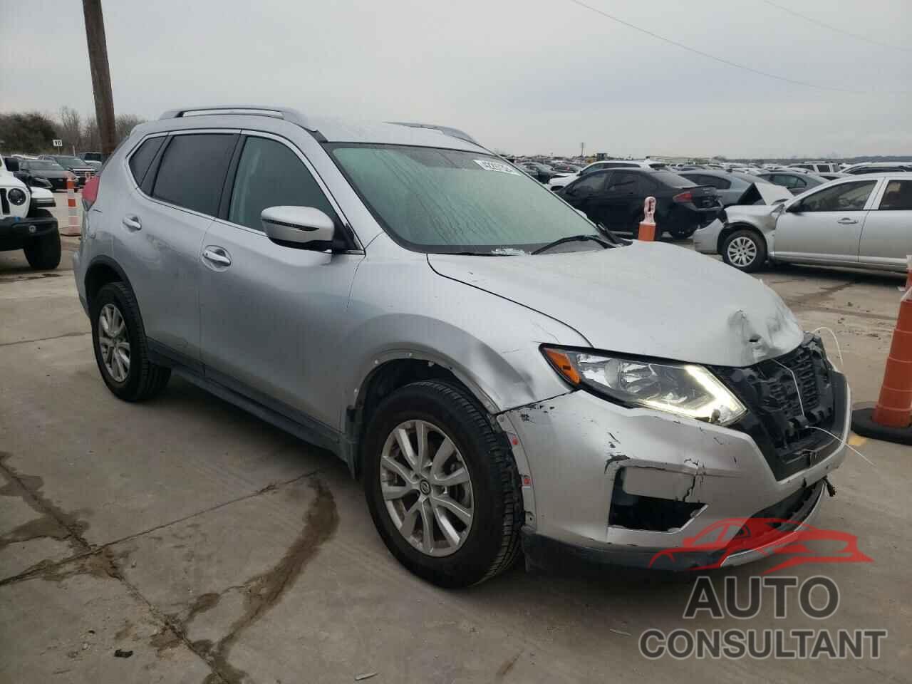 NISSAN ROGUE 2017 - 5N1AT2MV4HC816552