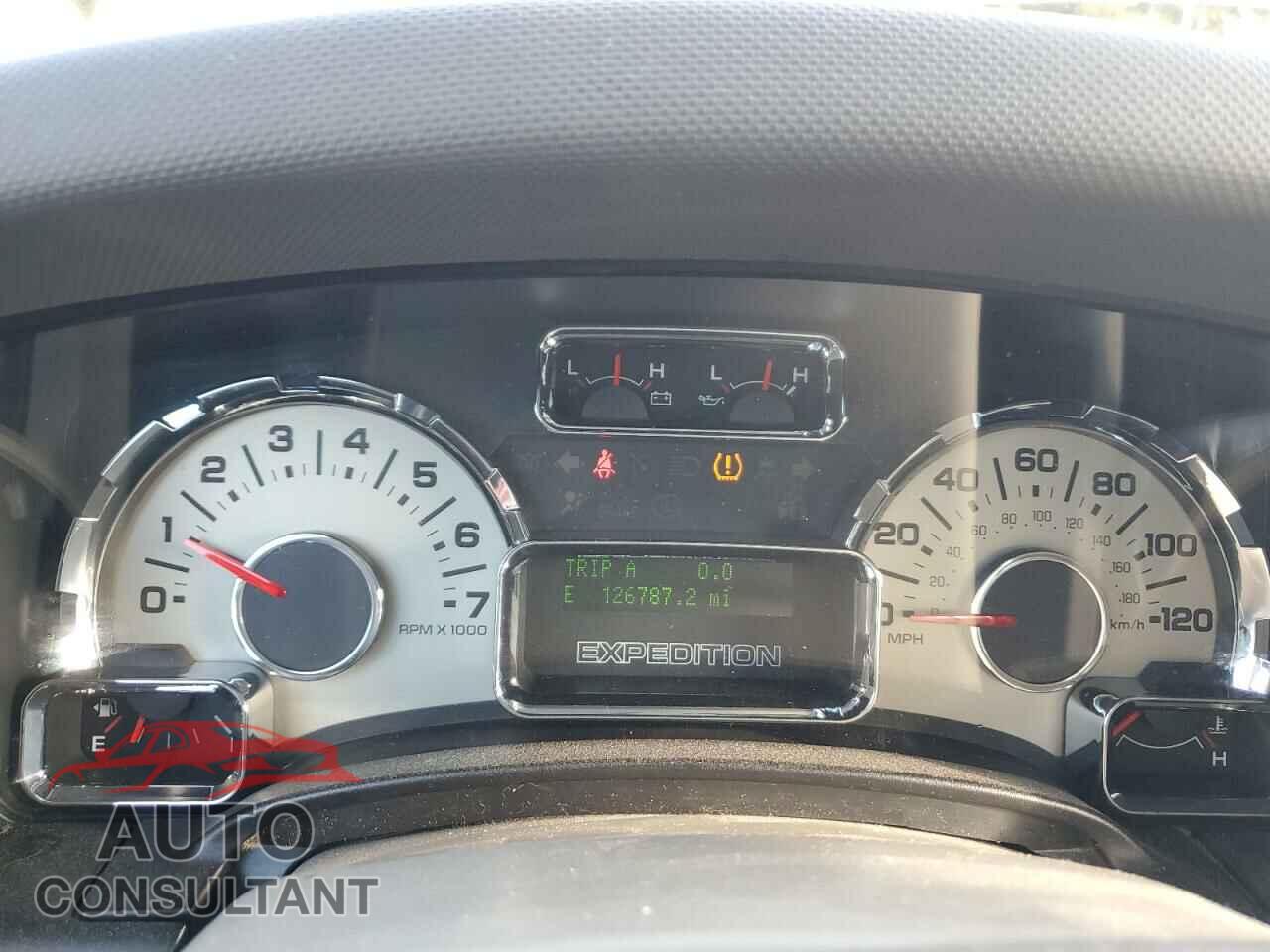 FORD EXPEDITION 2011 - 1FMJU2A52BEF23939