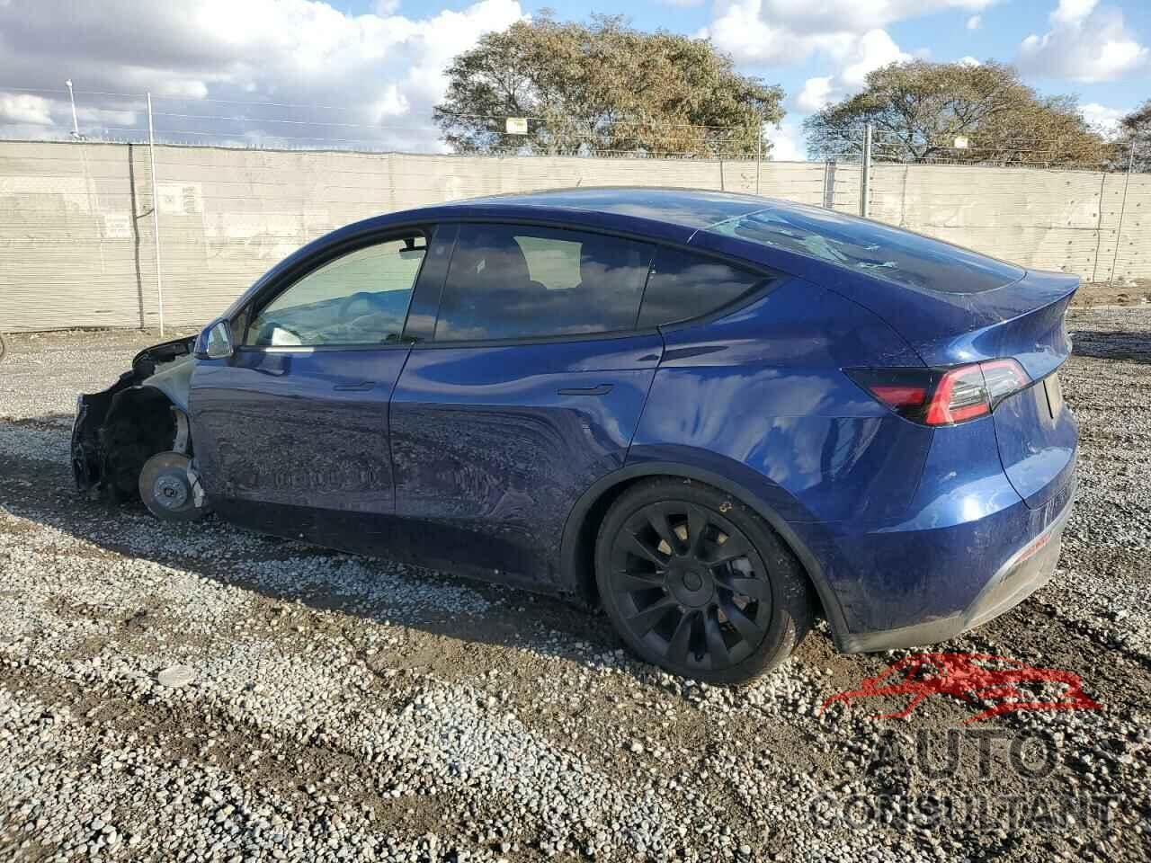 TESLA MODEL Y 2023 - 7SAYGAEE0PF624694