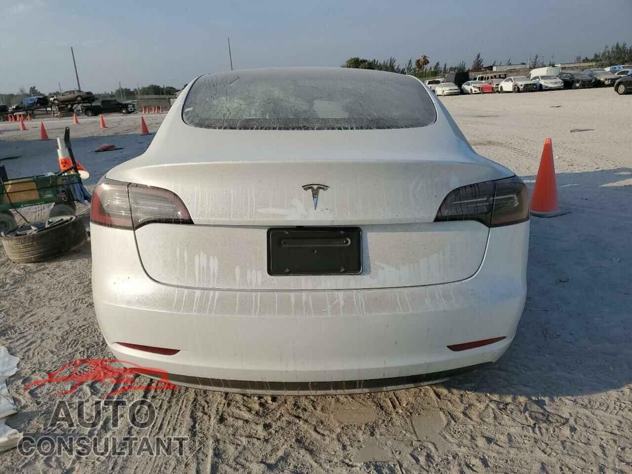 TESLA MODEL 3 2023 - 5YJ3E1EAXPF430197