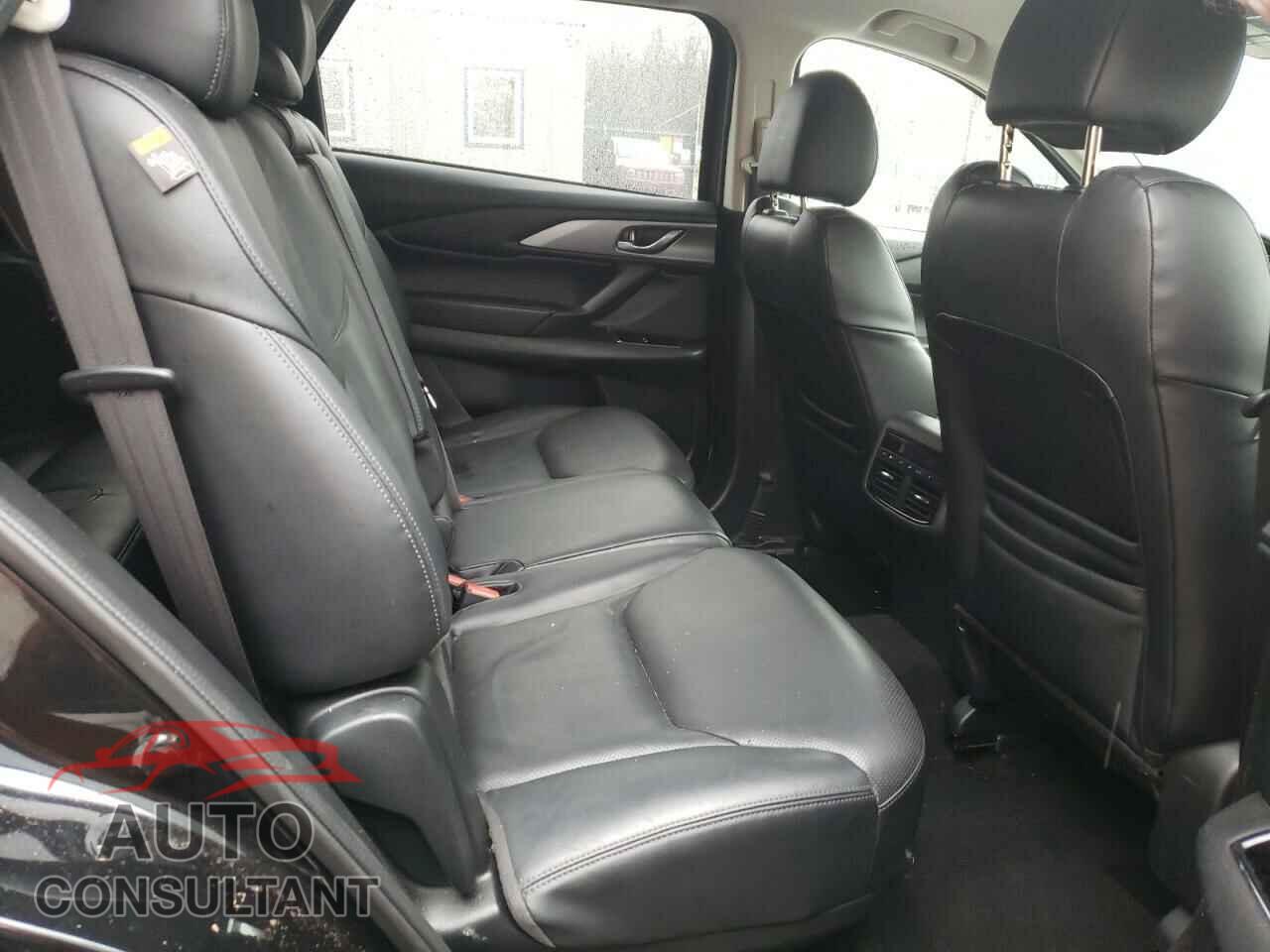 MAZDA CX-9 2018 - JM3TCBCY7J0204501