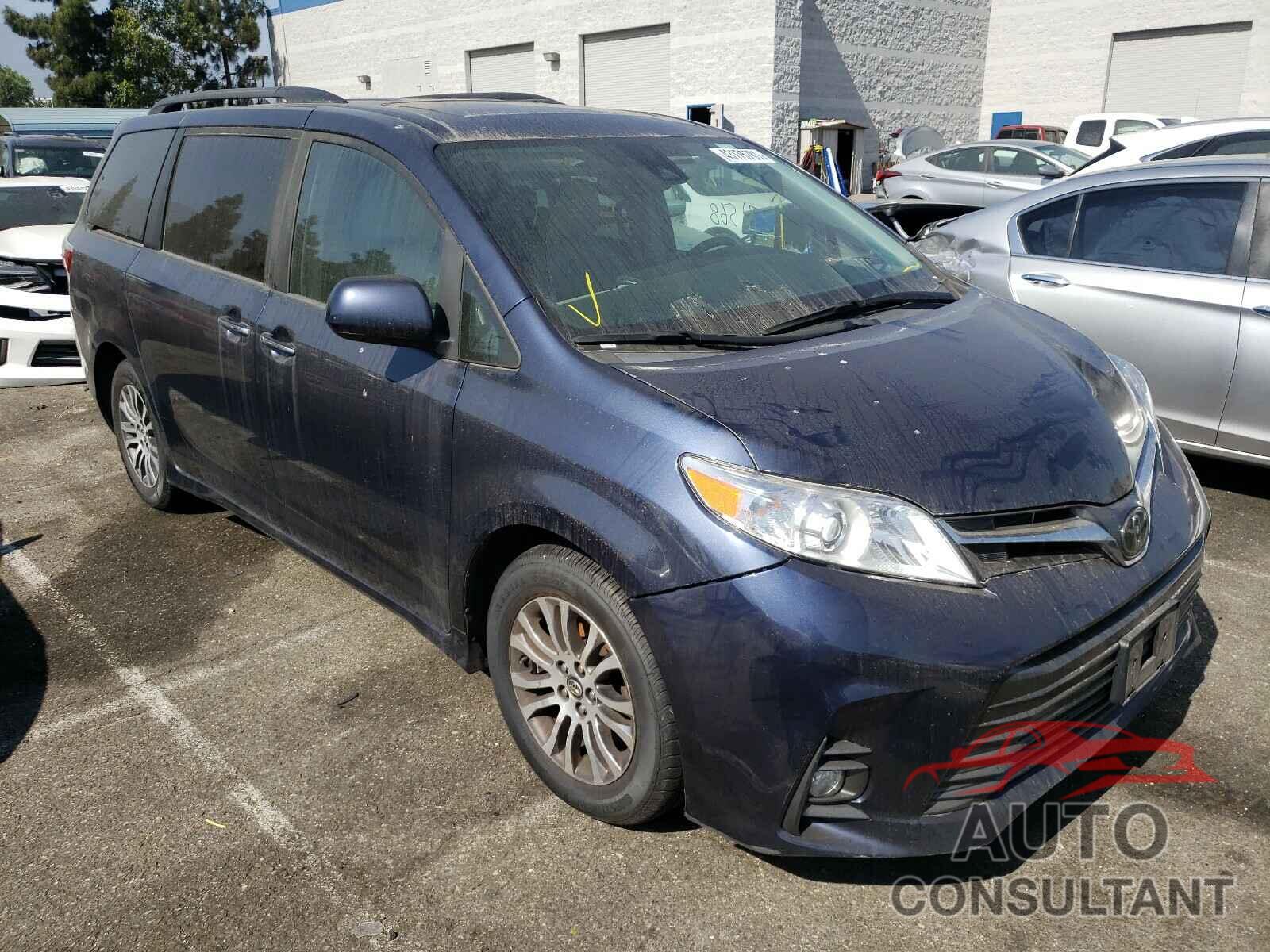 TOYOTA SIENNA 2018 - 5TDYZ3DC4JS950343